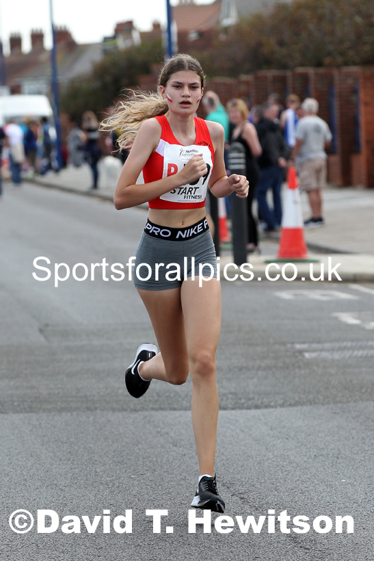 Womens under-17s 2021 Northern 6 and 4 Stage and Young Athletes Road Relays, Redcar. Photo: David T. Hewitson/Sports for All Pics